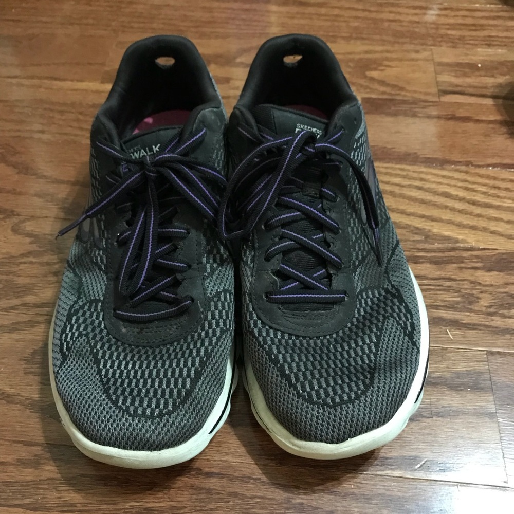 Skechers Go Walk